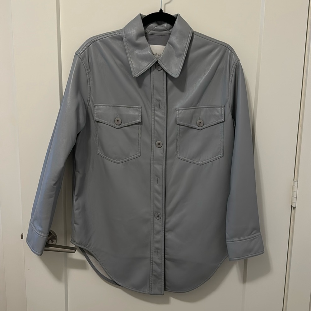 Aritzia Wilfred Pelli Shirt Jacket